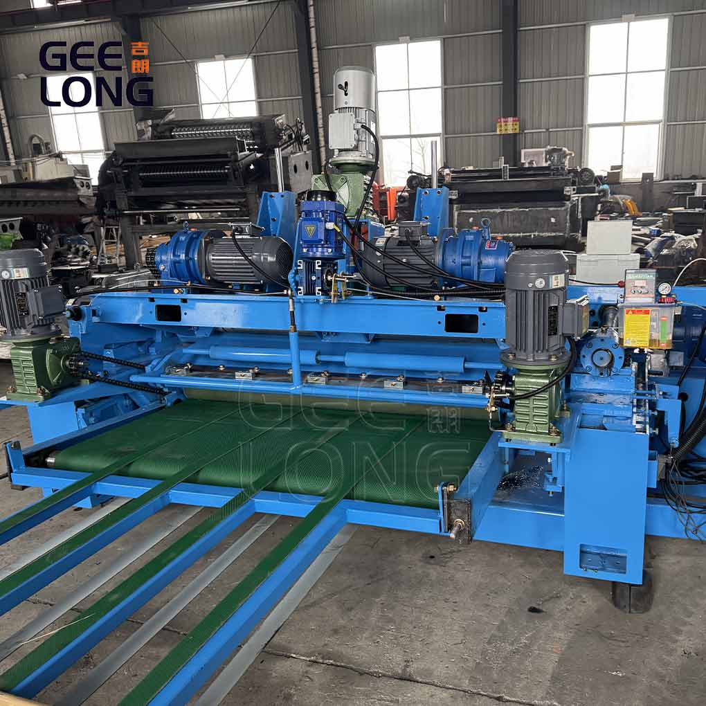 SMALL LOG veneer peeling line GEELONG